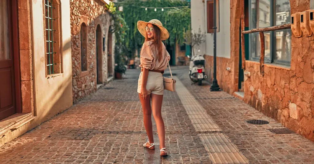 Self-guided walking tour through the streets of Puerto Escondido