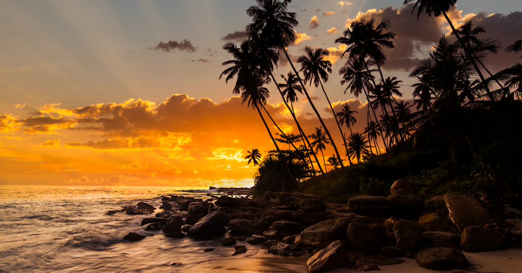 El atardecer desde la playa